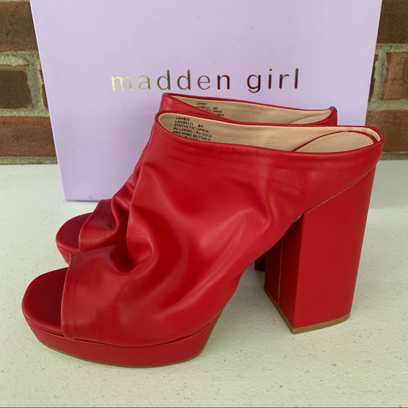 Madden Girl Lambie red chucky heel mule sandals - Picture 5 of 10